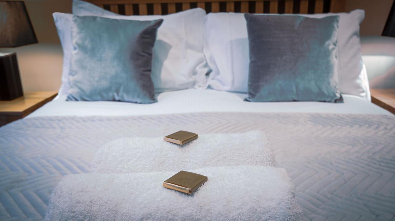Superb City Center 1 Or 2 Bedroom Apts King Bed Southampton Exteriér fotografie