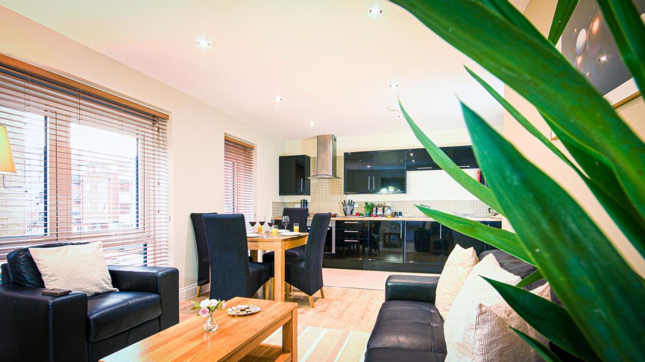 Superb City Center 1 Or 2 Bedroom Apts King Bed Southampton Exteriér fotografie