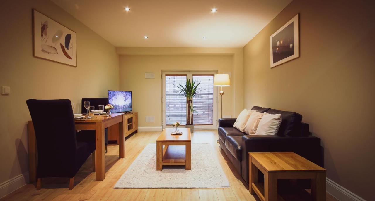 Superb City Center 1 Or 2 Bedroom Apts King Bed Southampton Exteriér fotografie