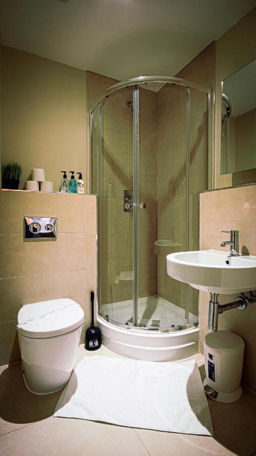 Superb City Center 1 Or 2 Bedroom Apts King Bed Southampton Exteriér fotografie