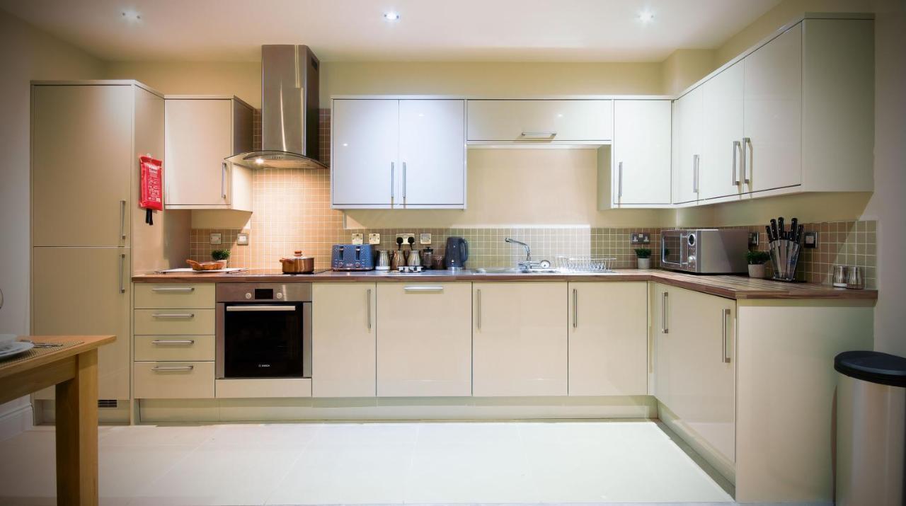 Superb City Center 1 Or 2 Bedroom Apts King Bed Southampton Exteriér fotografie